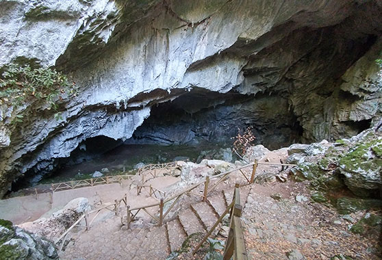 marmaris mağara